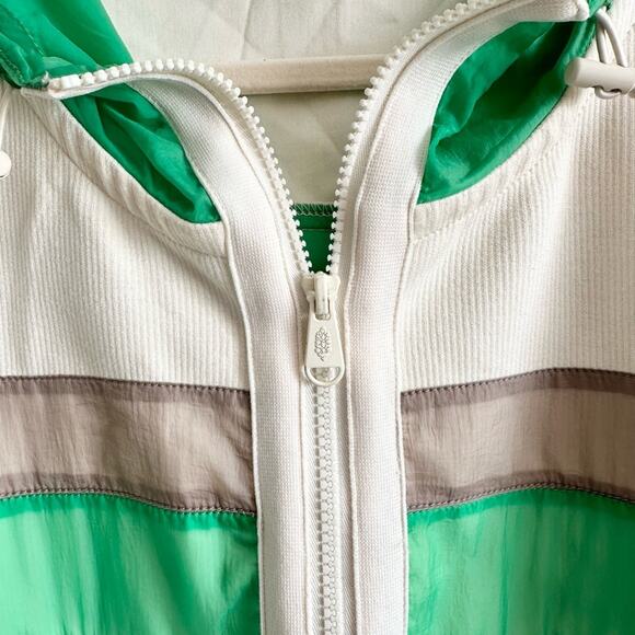 NEW Free People Movement Summer Breeze Hoodie Windbreaker Size Medium - Picture 9 of 13